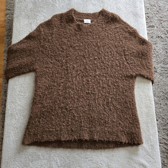 Aritzia Alpaca Brown Wilfred Seissan Sweater size small/medium - Picture 6 of 16